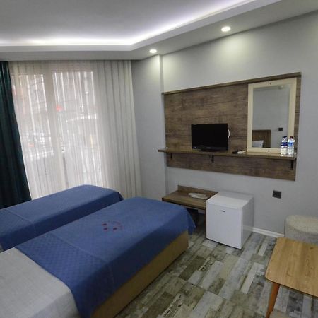 Tuem Palace Otel Bandirma Exterior photo